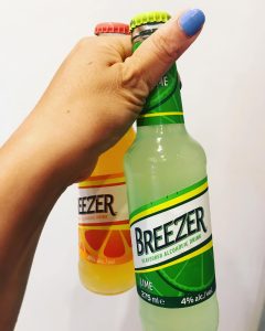 Il Bacardi Breezer e le sere d’estate dei primi anni Duemila